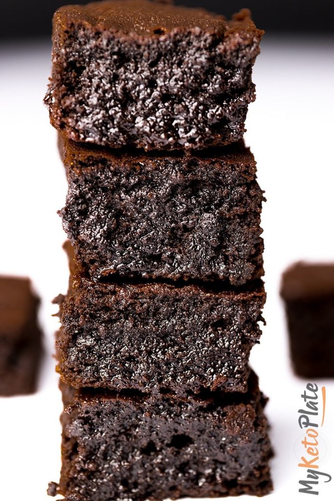 The Best Fudgy Keto Brownies Recipe (Only 1 Net Carb!) - MyKetoPlate
