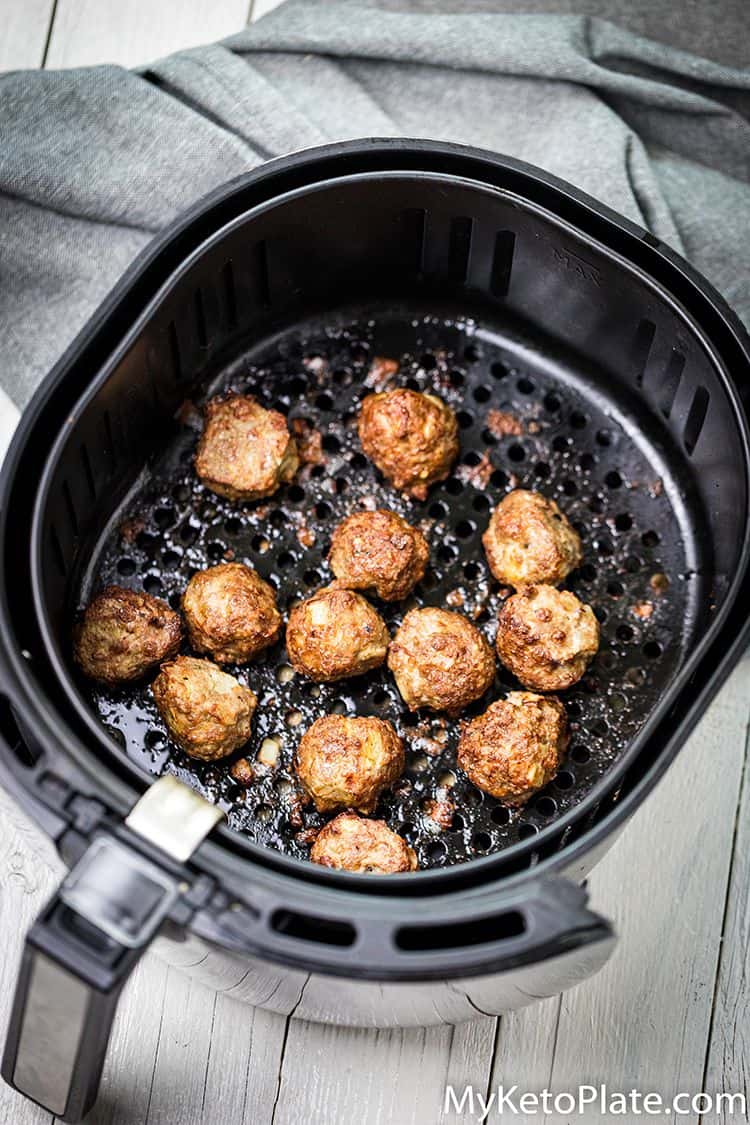 easy keto meatballs in the airfryer basket