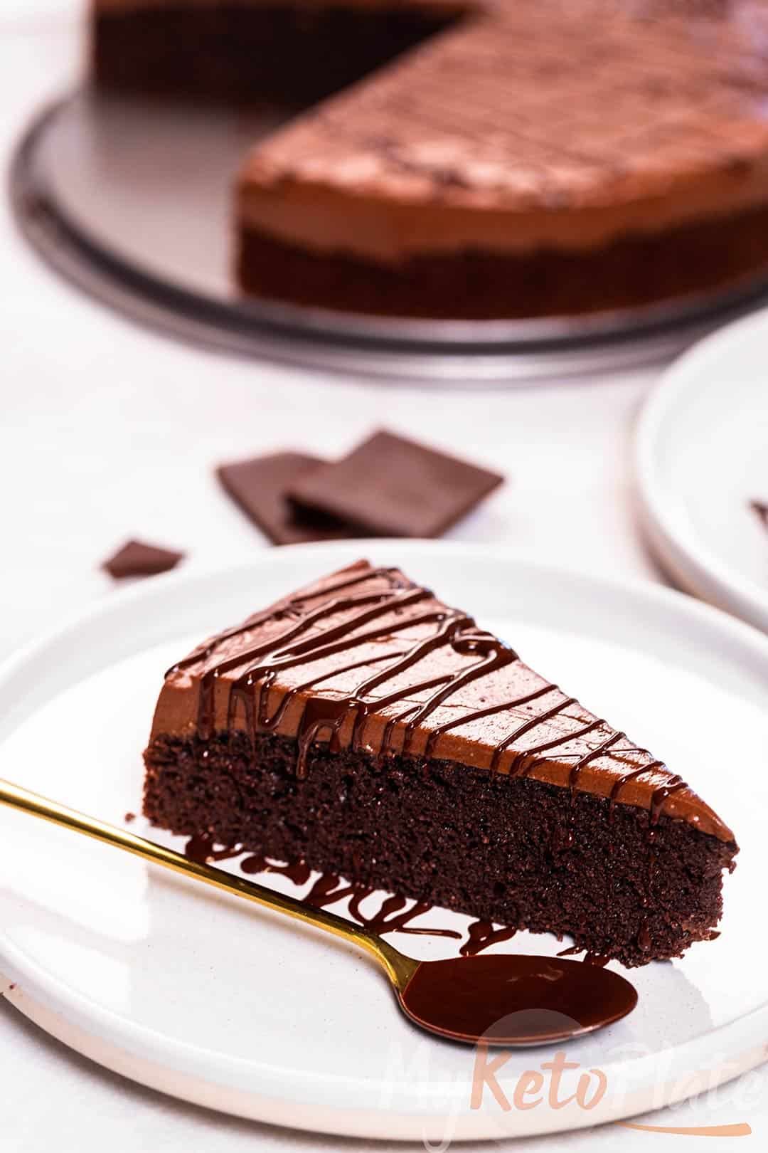 Eggless Chocolate Cake (With Condensed Milk)