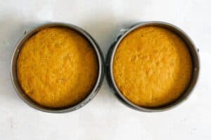 how to make Keto Carrot Cake