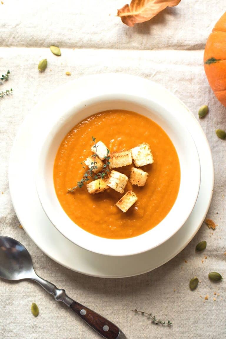 keto pumpkin soup with croutons