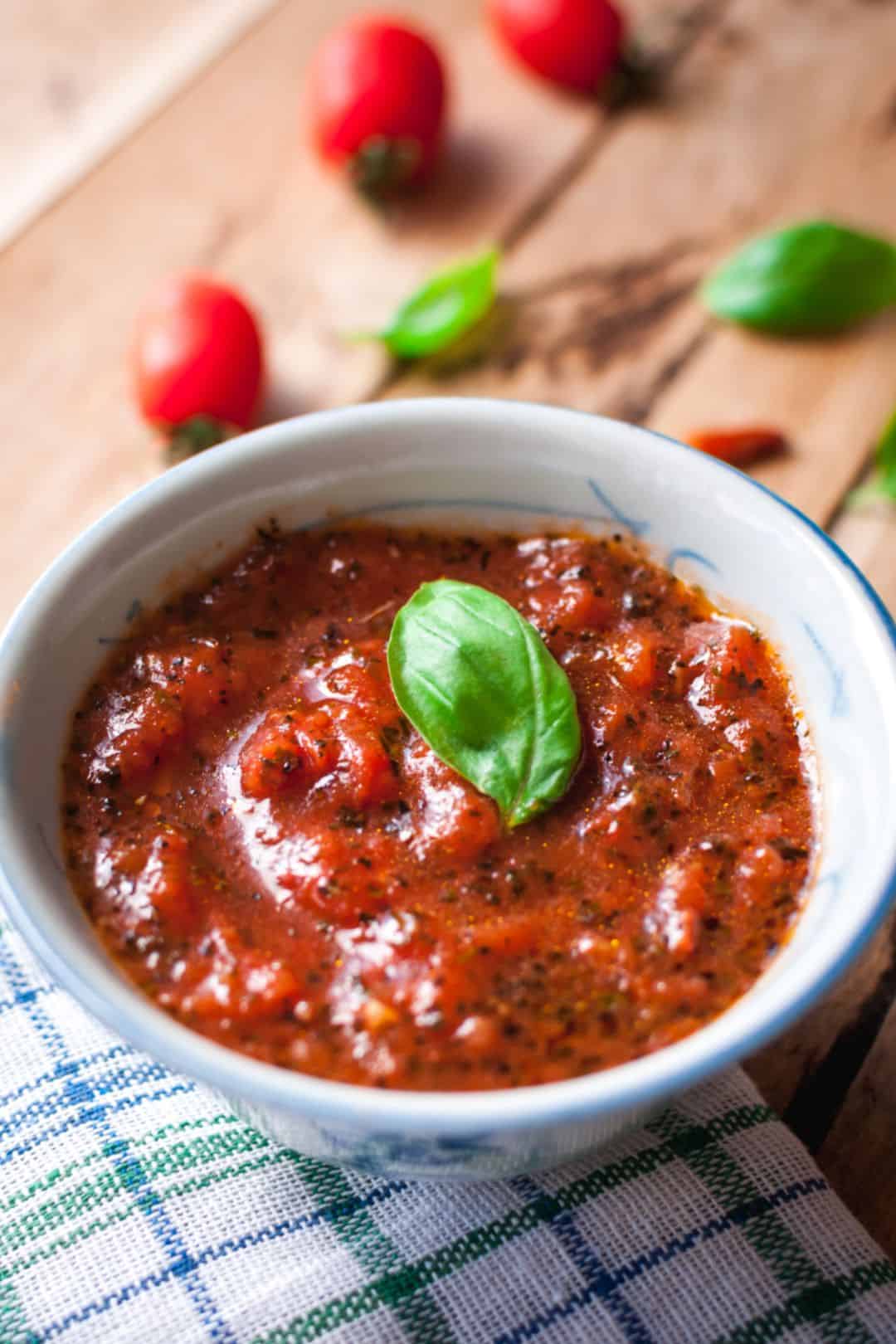 2-Minute Easy Keto Marinara Pizza Sauce (No-Cook!) « LikeHotKeto