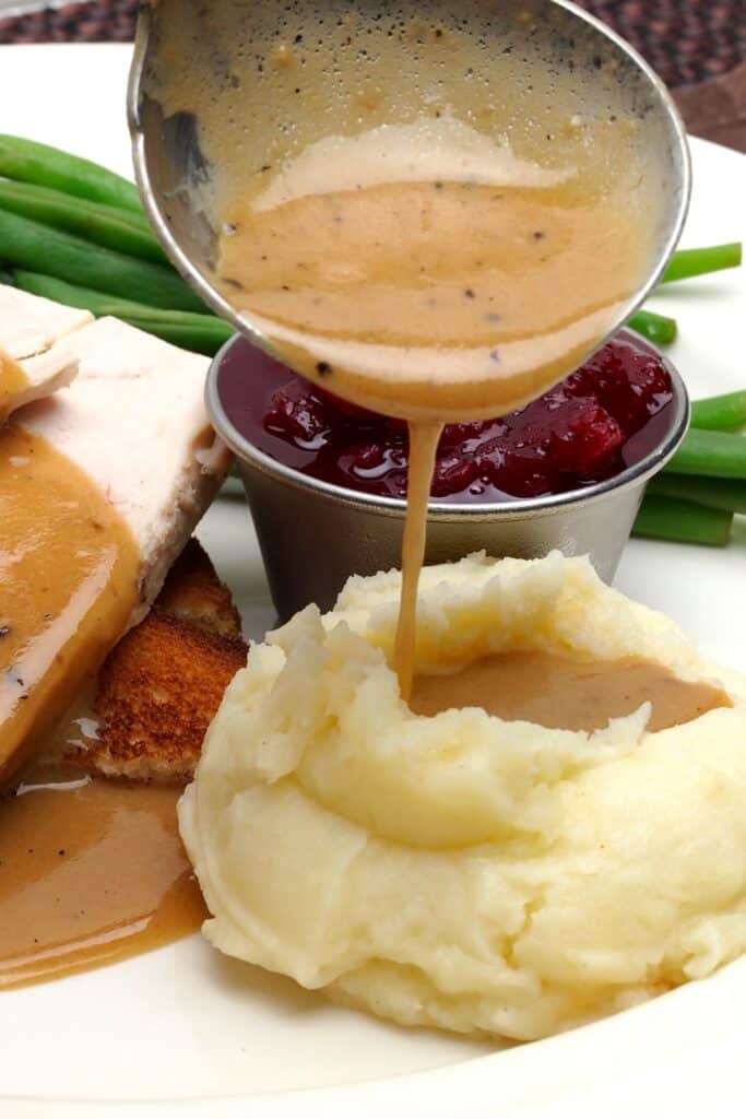 The BEST Keto Gravy MyKetoPlate