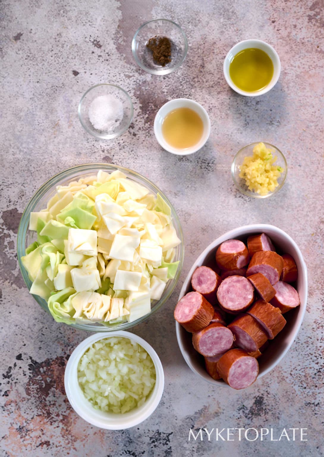 Cabbage And Sausage Recipe (30 Minutes!) - MyKetoPlate